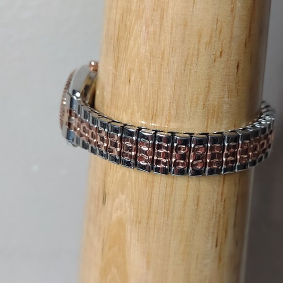 6 Inch Two Tone Metal Stretch Watch With White Dial - Picture 3 of 12